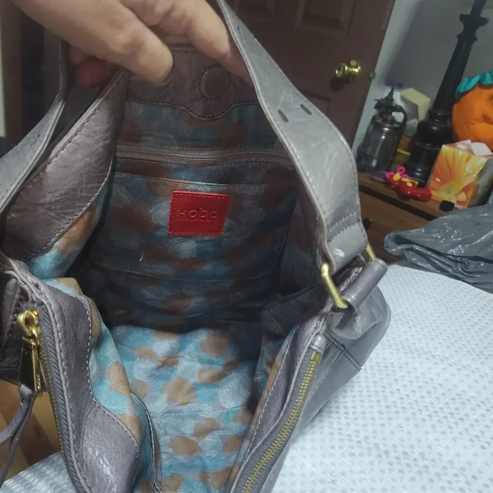 HOBO LEATHER EUC XL LEATHER SERRA GRAY HOBO SHOULDER BAG